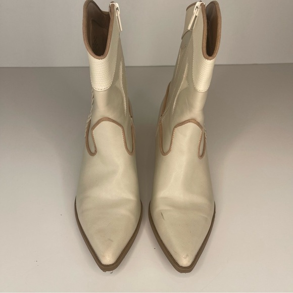 Universal Thread Ivory Shana Mid Calf Western Boot 6.5 - Picture 7 of 15